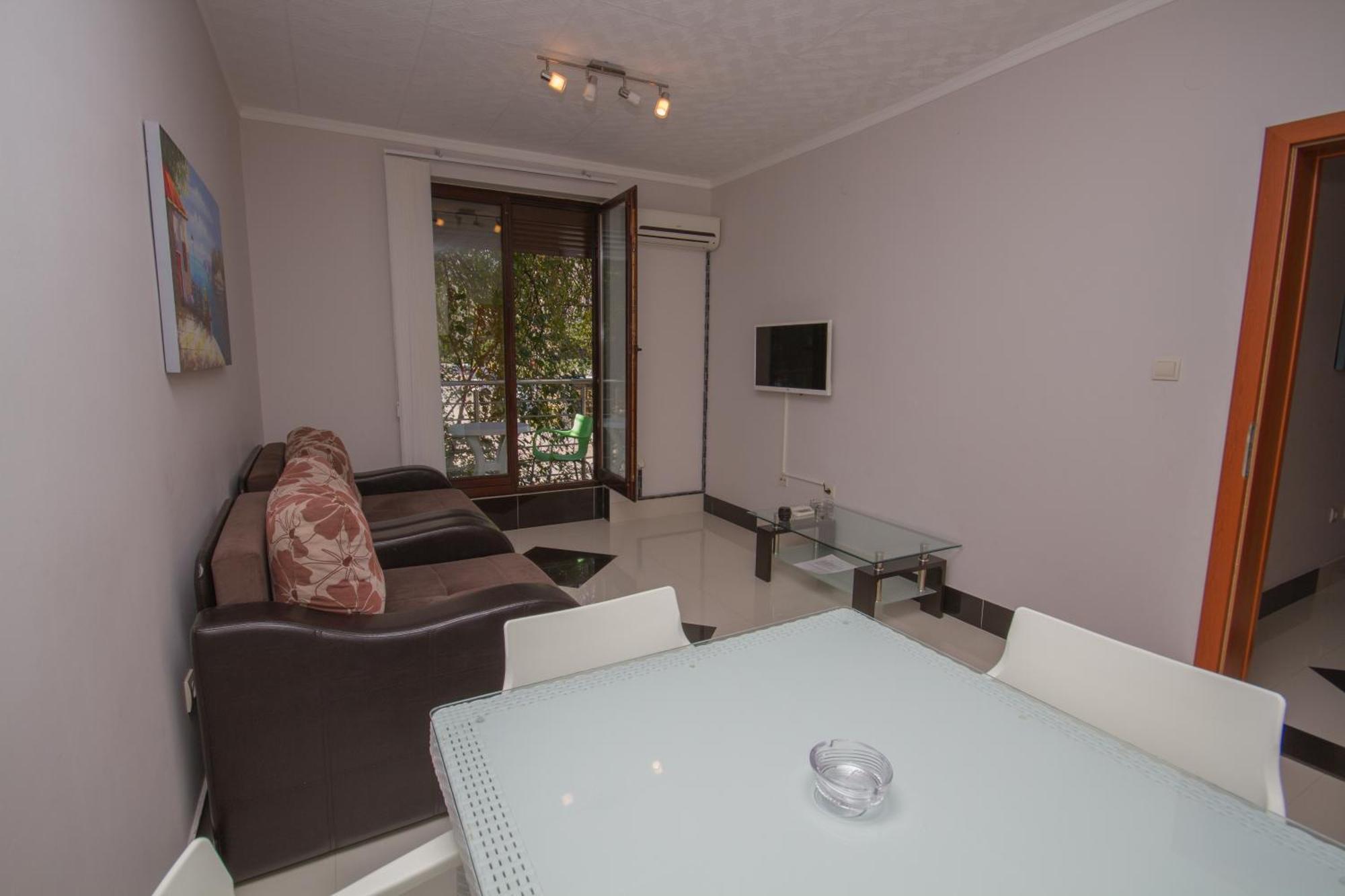 Apartmani Milena Herceg Novi Eksteriør bilde